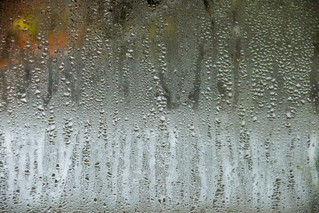 「結露」と「換気」の関係とは？